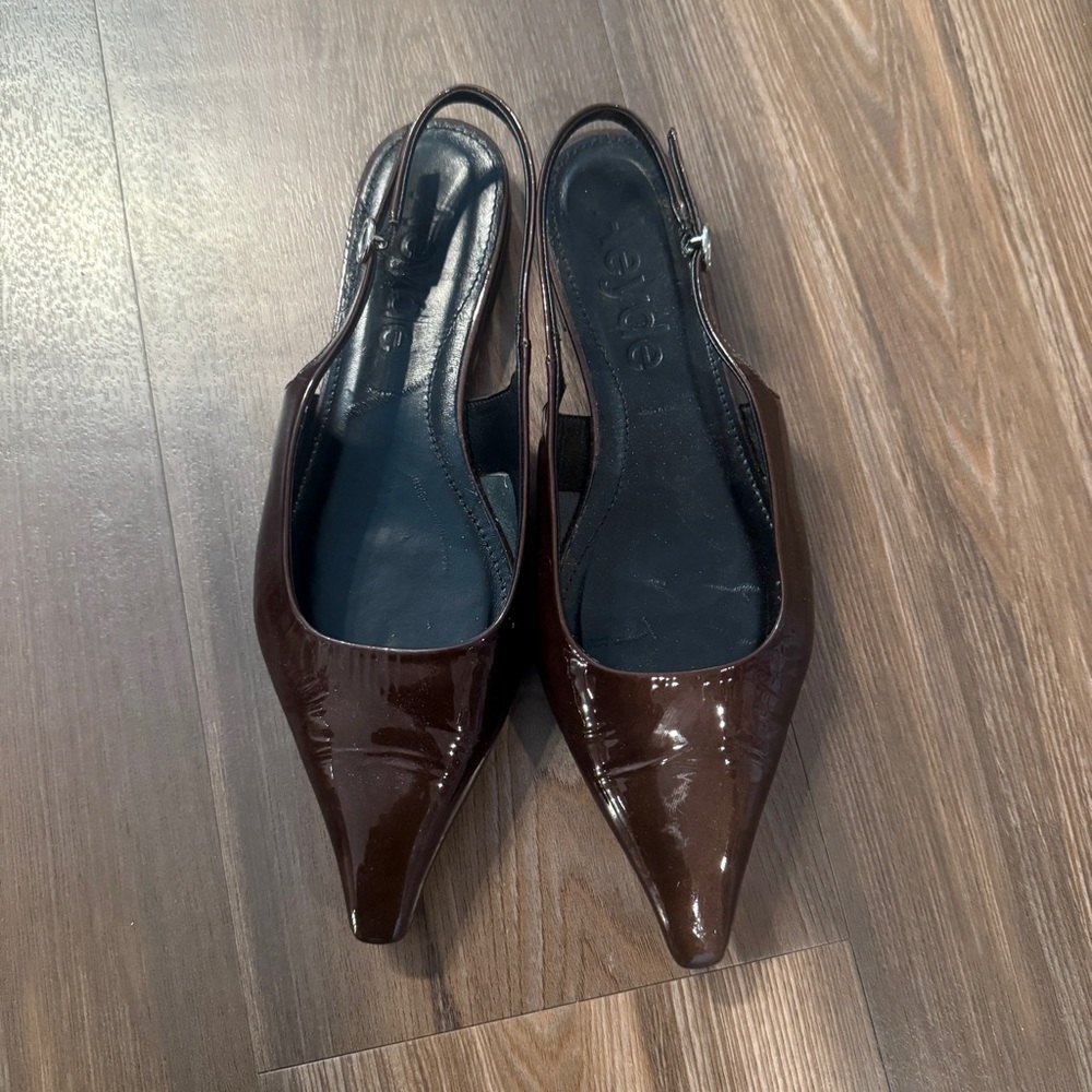 Aeyde Pointed-Toe Slingback Flats